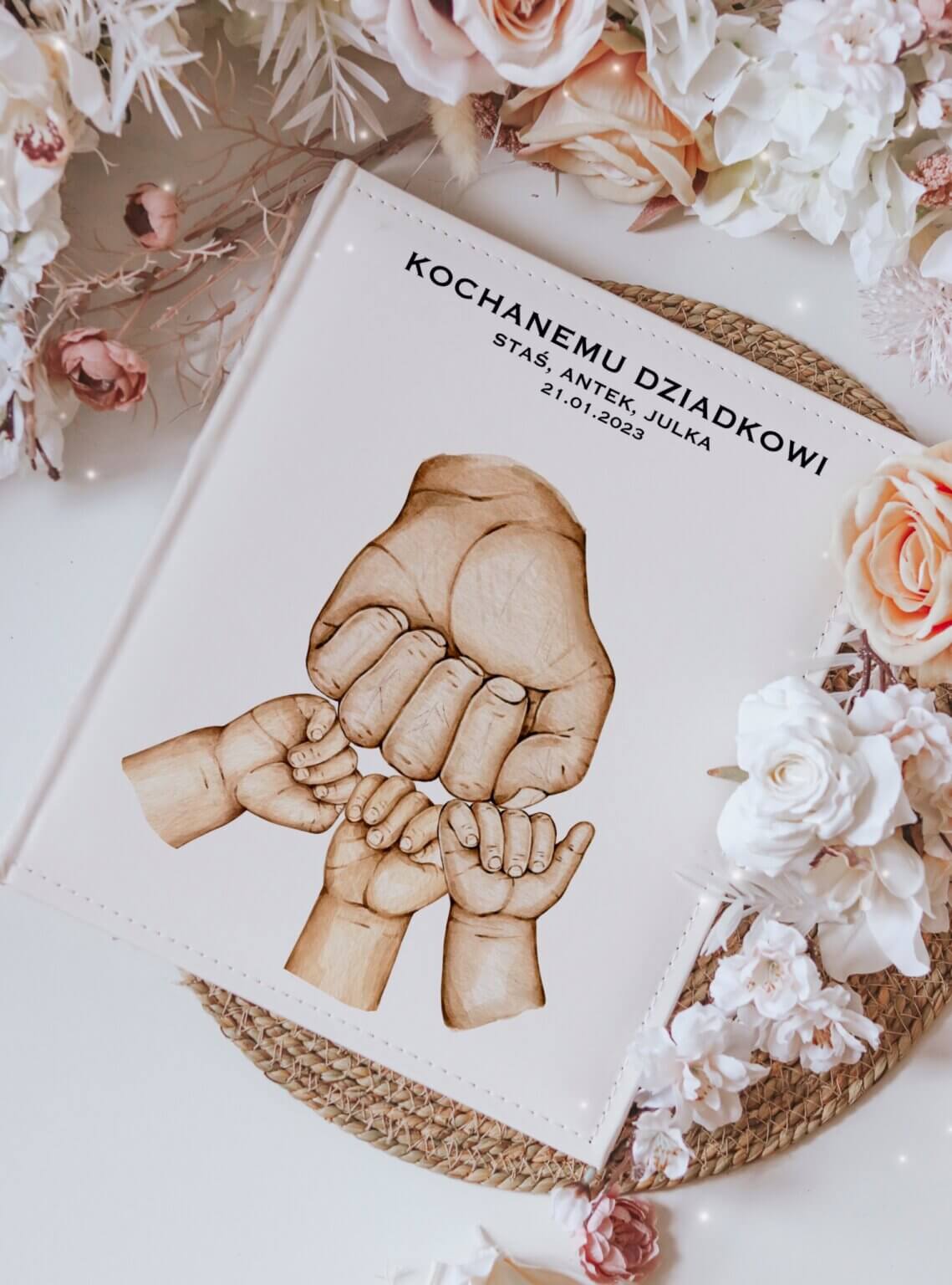 Personalizowany album dla Dziadka – personalizowany prezent dla dziadka (OD 3 WNUKÓW)