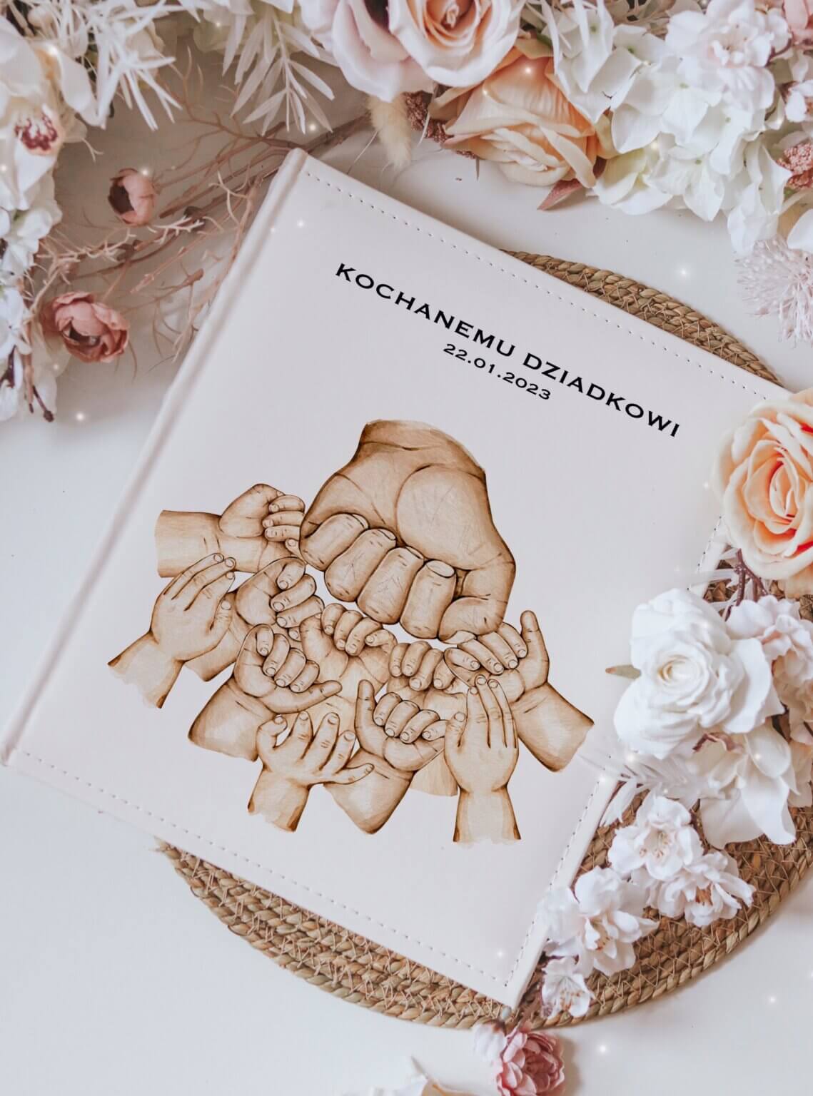 Personalizowany album dla Dziadka – personalizowany prezent dla dziadka (OD 6-10 WNUKÓW)