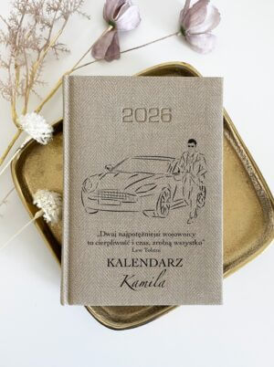 Prezent dla fana motoryzacji - personalizowany kalendarz dla miłośnika samochodów