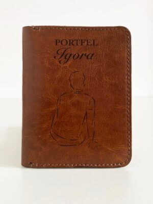 Grawerowany portfel męski– prezent na 18te urodziny